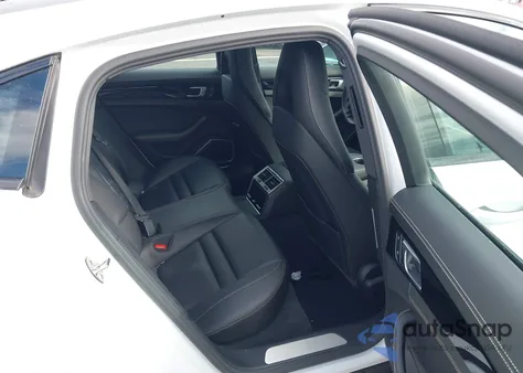 2023 Porsche Panamera 4S z USA, uszkodzony, nr VIN WP0AB2A73PL130367